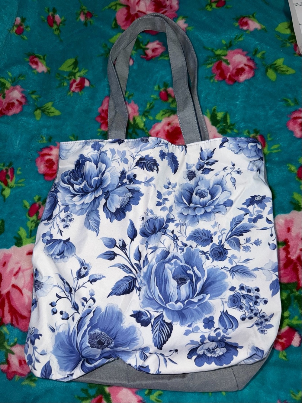Blue Floral Canvas Tote Bag with zipper